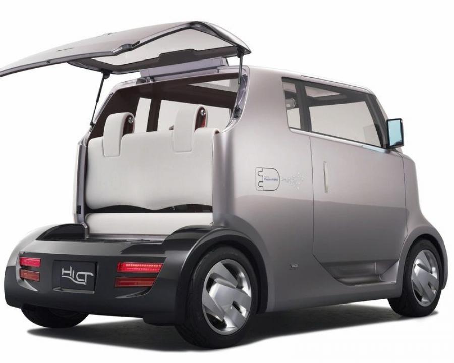  Toyota Hi-CT Concept 2007 года  (фото 11 из 12)